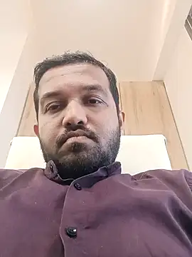 Snapshot of VJ17 chatting on 01-08-26, 10:28 VJ17 online show from 01-08-26, 10:28