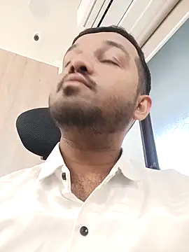 Snapshot of VJ17 chatting on 02-14-26, 05:48 VJ17 online show from 02-14-26, 05:48