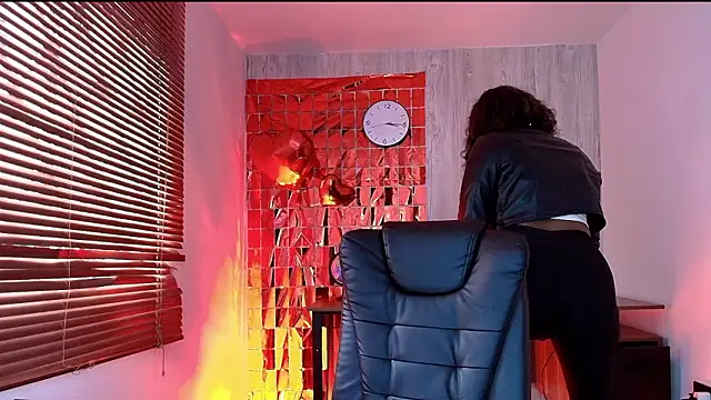 ArianaBeake online show from 02-16-26, 08:16