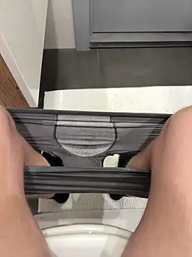 myPriority01 online show from 10-10-25, 04:17