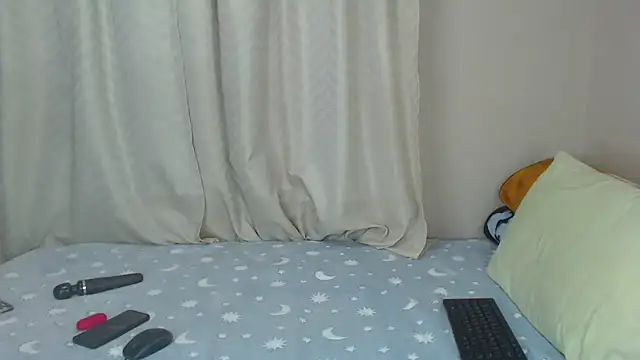 Sexychrista online show from 09-17-25, 04:19