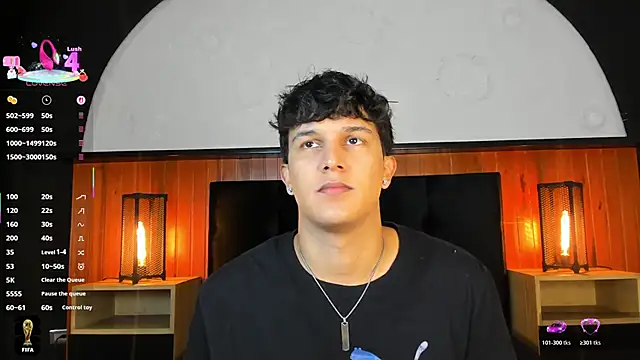 Snapshot of Leo_Savage_ chatting on 06-20-26, 04:37 Leo Savage online show from 06-20-26, 04:37