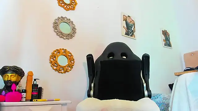  Tarekk  online show from 10-01-25, 03:18