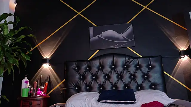  Tarekk  online show from 11-01-25, 02:46