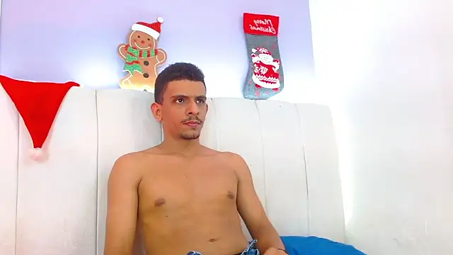  Tarekk  online show from 11-26-25, 06:58