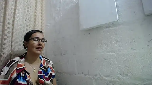 gabbyparker  online show from 12-03-25, 10:19
