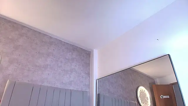 karla-ruiz online show from 12-15-25, 06:56