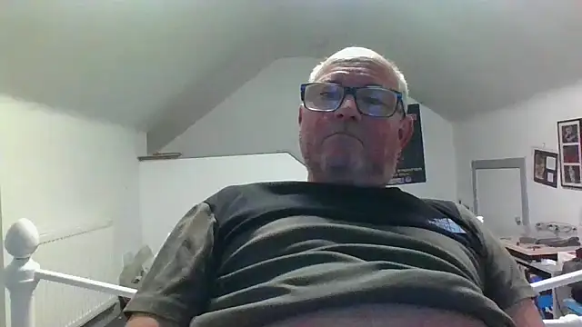 naughtygrandad1 online show from 10-26-25, 07:09