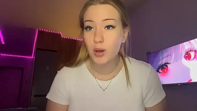 PandaFluff online show from 04-29-26, 05:41