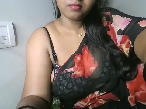 Snapshot of its_me_Rashmi chatting on 10-14-25, 01:34 its me Rashmi online show from 10-14-25, 01:34