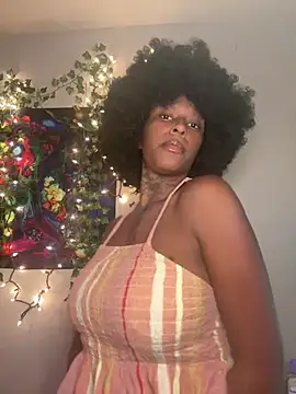 MistiSavannah online show from 06-26-26, 02:05
