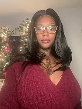 MistiSavannah online show from 07-10-26, 03:22