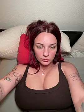 OliviaaFischer online show from 04-12-26, 11:43