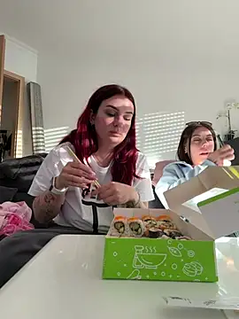 OliviaaFischer online show from 04-29-26, 05:30