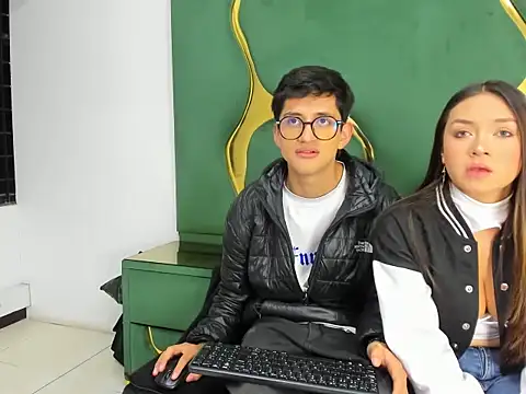 Noa Arez online show from 10-07-25, 05:04