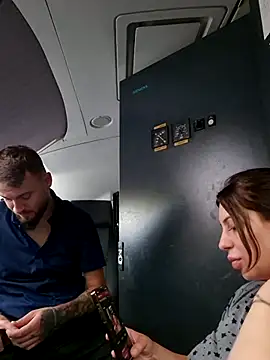 Snapshot of AlexAlice12 chatting on 10-04-25, 01:53 AlexAlice12 online show from 10-04-25, 01:53