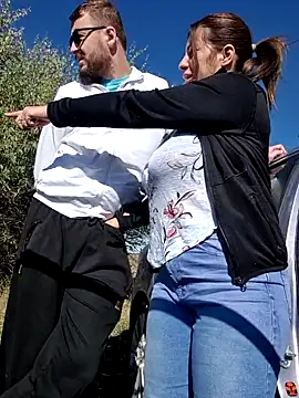 Snapshot of AlexAlice12 chatting on 10-19-25, 11:11 AlexAlice12 online show from 10-19-25, 11:11