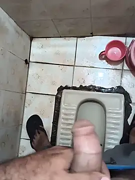 Snapshot of Jihadiboy_91 chatting on 06-30-26, 01:06 Jihadiboy 91 online show from 06-30-26, 01:06