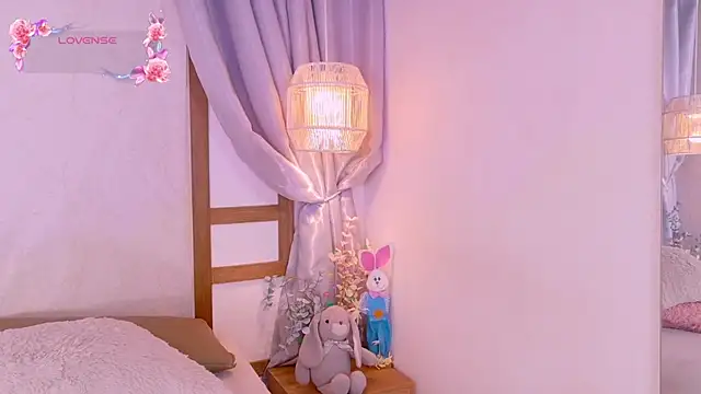 RenataLeclair online show from 04-28-26, 04:23