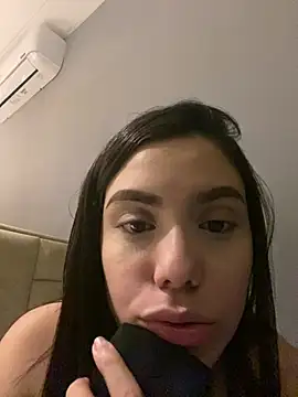 RenataLeclair online show from 06-11-26, 02:33