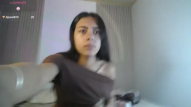 Snapshot of LilybethGray chatting on 10-14-25, 04:41 LilybethGray online show from 10-14-25, 04:41