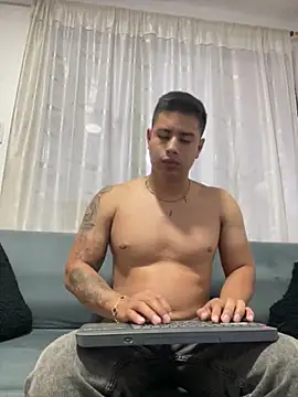 miaftmax online show from 09-26-25, 08:13