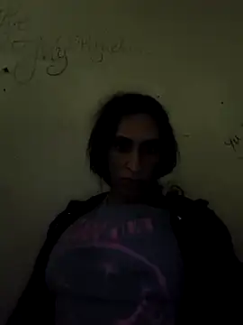 Snapshot of paloma1313 chatting on 09-27-25, 05:56 paloma1313 online show from 09-27-25, 05:56