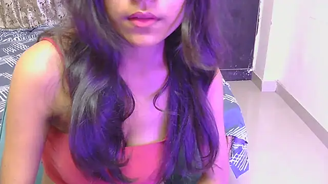 hoty-priya online show from 06-05-26, 04:30