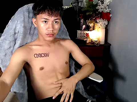 naughtyboyloy 0 online show from 03-28-26, 04:17