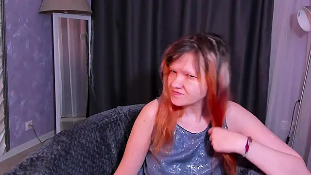 Nora lovvvv online show from 09-10-25, 10:04