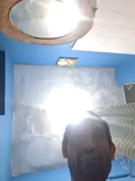 hotman12325 online show from 07-06-26, 04:42
