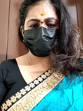 Snapshot of Sweetie_swetha37 chatting on 09-14-25, 11:53 Sweetie swetha37 online show from 09-14-25, 11:53