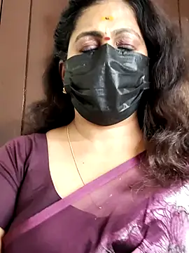 Snapshot of Sweetie_swetha37 chatting on 09-20-25, 07:37 Sweetie swetha37 online show from 09-20-25, 07:37