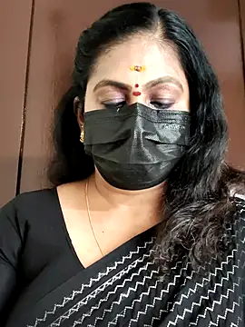 Snapshot of Sweetie_swetha37 chatting on 10-04-25, 04:16 Sweetie swetha37 online show from 10-04-25, 04:16