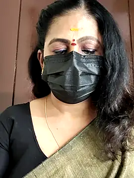 Snapshot of Sweetie_swetha37 chatting on 10-05-25, 08:34 Sweetie swetha37 online show from 10-05-25, 08:34