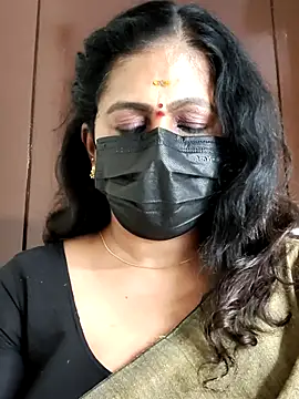 Snapshot of Sweetie_swetha37 chatting on 10-05-25, 08:40 Sweetie swetha37 online show from 10-05-25, 08:40