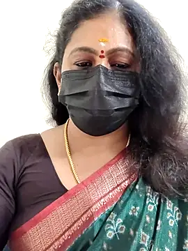 Snapshot of Sweetie_swetha37 chatting on 11-12-25, 12:49 Sweetie swetha37 online show from 11-12-25, 12:49