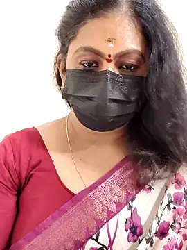 Snapshot of Sweetie_swetha37 chatting on 11-26-25, 02:07 Sweetie swetha37 online show from 11-26-25, 02:07