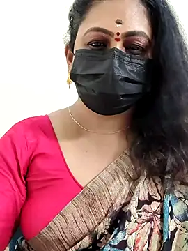 Snapshot of Sweetie_swetha37 chatting on 12-17-25, 08:53 Sweetie swetha37 online show from 12-17-25, 08:53