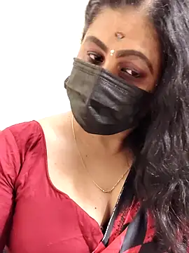 Snapshot of Sweetie_swetha37 chatting on 02-08-26, 05:49 Sweetie swetha37 online show from 02-08-26, 05:49