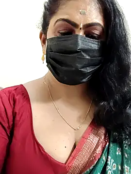 Snapshot of Sweetie_swetha37 chatting on 02-19-26, 12:23 Sweetie swetha37 online show from 02-19-26, 12:23