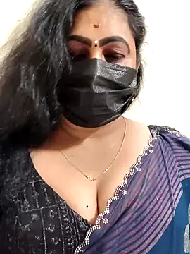 Snapshot of Sweetie_swetha37 chatting on 03-03-26, 02:01 Sweetie swetha37 online show from 03-03-26, 02:01