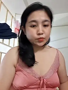 Minn-cute online show from 05-06-26, 05:57