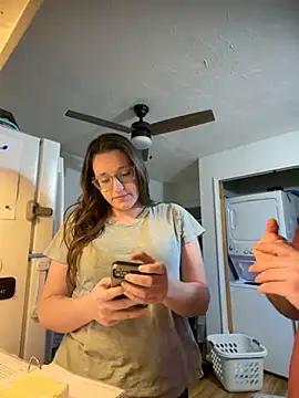 Mommasaurrex online show from 12-01-25, 02:16