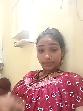 Snapshot of Aapki_Chahat0143 chatting on 09-24-25, 03:37 Aapki Chahat0143 online show from 09-24-25, 03:37
