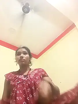 Snapshot of Aapki_Chahat0143 chatting on 10-08-25, 03:53 Aapki Chahat0143 online show from 10-08-25, 03:53