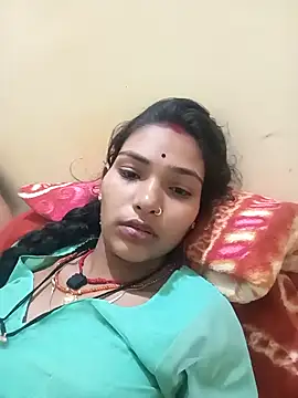 Snapshot of Aapki_Chahat0143 chatting on 10-14-25, 02:18 Aapki Chahat0143 online show from 10-14-25, 02:18