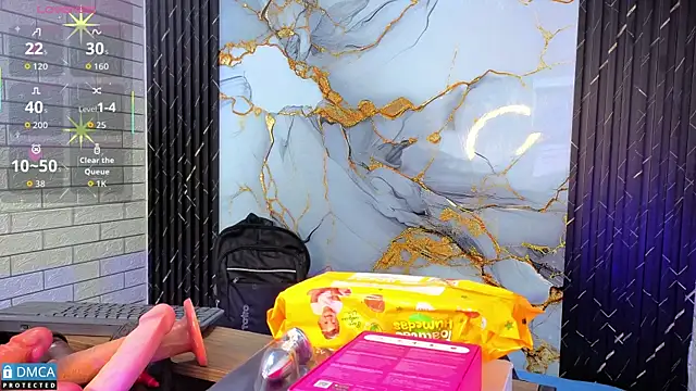 nena cupcake  online show from 12-15-25, 11:14