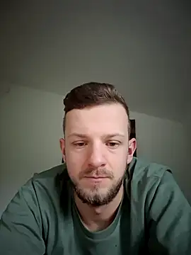 Snapshot of 6incheswannacum chatting on 12-21-25, 01:51 6incheswannacum online show from 12-21-25, 01:51