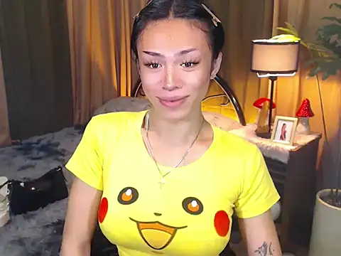 Snapshot of WILDROXIE chatting on 09-25-25, 10:02 WILDROXIE online show from 09-25-25, 10:02